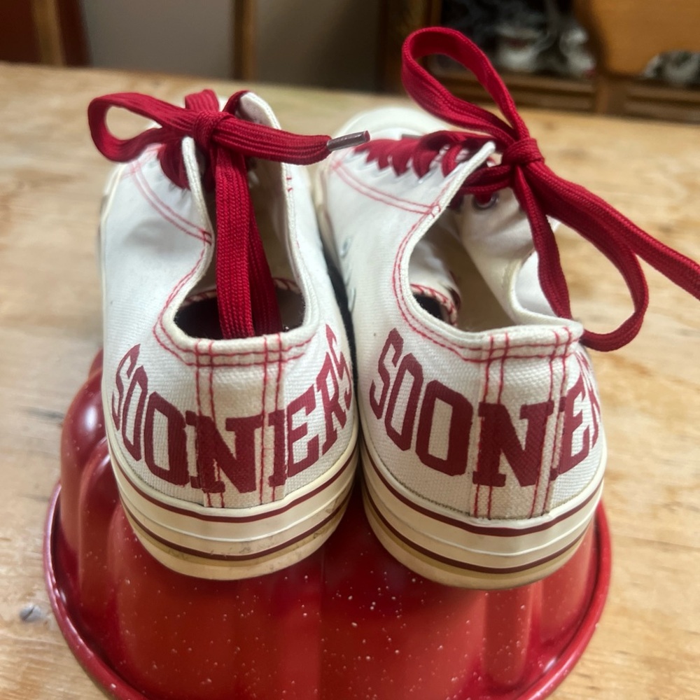 Forever Collectible. University of Oklahoma Boomer Sooner - Picture 2 of 7